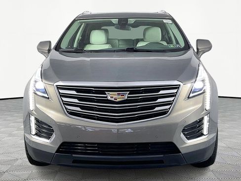 Used 2017 Cadillac XT5 Premium Luxury image 2
