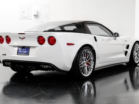 Used 2012 Chevrolet Corvette ZR1 w/ 3ZR Preferred Equipment Group RWD image 11