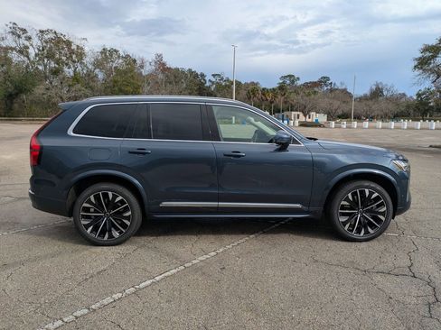 New 2026 Volvo XC90 T8 Ultra w/ Protection Package Premier AWD/4WD image 7