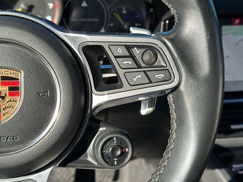 Used 2019 Porsche Cayenne E-Hybrid image 26