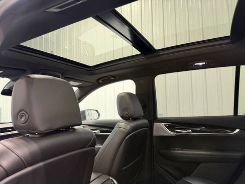 Used 2020 Cadillac XT6 Premium Luxury AWD/4WD image 14