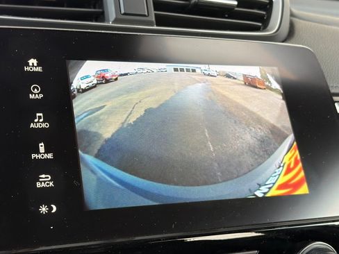 Used 2018 Honda CR-V Touring image 18