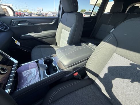 New 2026 GMC Acadia Elevation w/ LPO, Floor Liner Package image 58