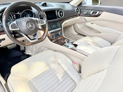 Used 2018 Mercedes-Benz SL 450 image 28