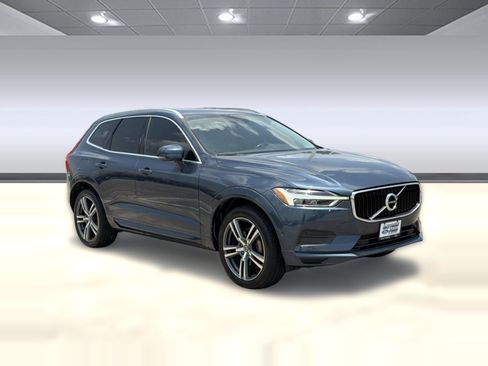 Used 2019 Volvo XC60 T5 Momentum FWD image 7