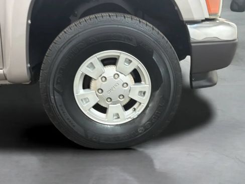 Used 2006 GMC Canyon SLE AWD/4WD image 25