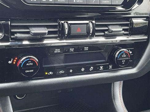 Used 2023 Nissan Pathfinder Rock Creek image 22