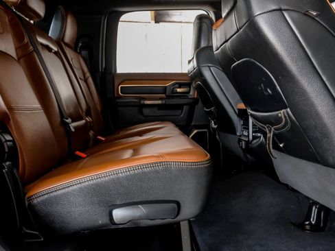 Used 2022 RAM 3500 Limited AWD/4WD image 35