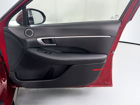 Used 2024 Hyundai Sonata SEL FWD image 32