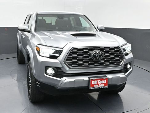 Certified 2023 Toyota Tacoma TRD Sport image 3