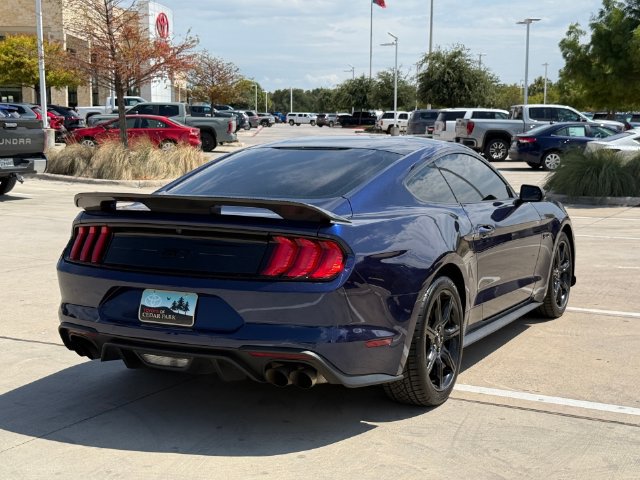 Used 2018 Ford Mustang GT w/ Black Accent Pkg RWD image 4