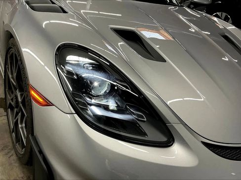 Used 2025 Porsche 718 Cayman GT4 RS image 27