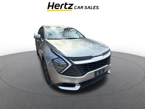 Used 2025 Kia Sportage LX image 1