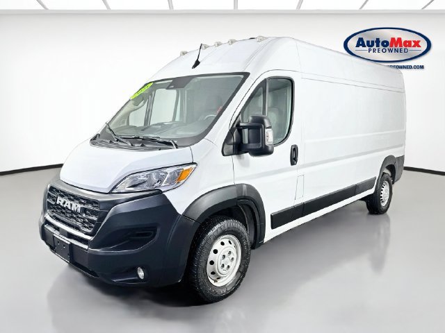 Used 2025 RAM ProMaster 2500 w/ Convenience Group FWD image 4