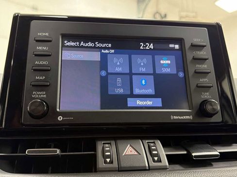Certified 2021 Toyota RAV4 XLE Premium AWD/4WD image 18