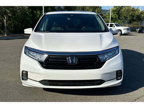Used 2024 Honda Odyssey EX-L image 9