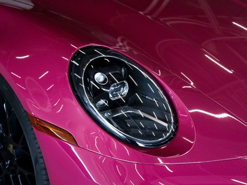 Certified 2023 Porsche 911 Carrera RWD image 23