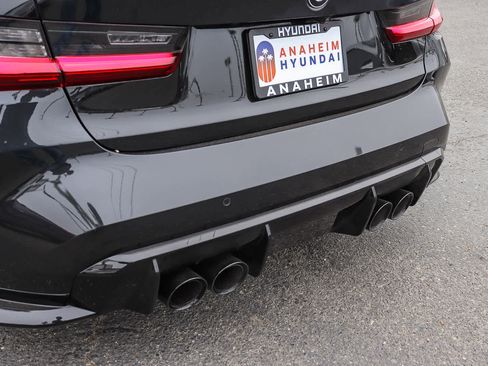 Used 2022 BMW M3 Competition w/ Executive Package image 13