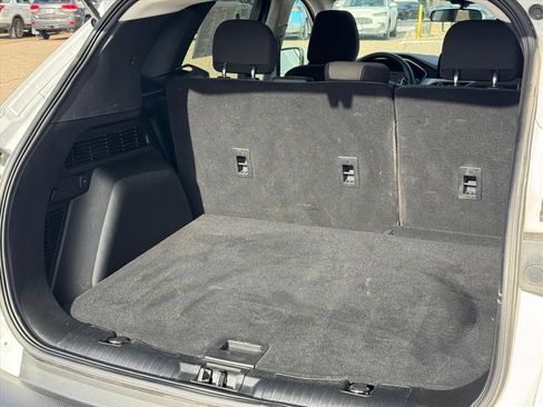 Used 2021 Ford Escape SE image 5