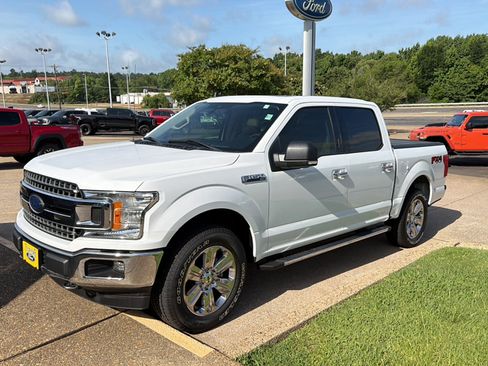 Used 2020 Ford F150 XLT w/ Equipment Group 302A Luxury AWD/4WD image 3