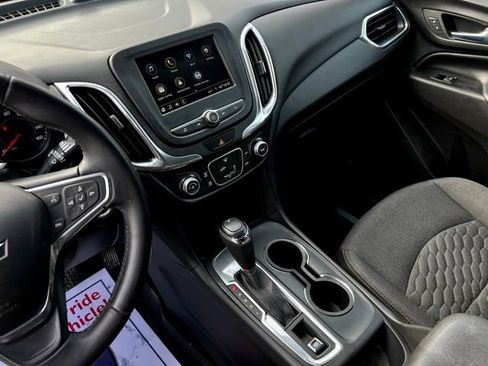 Used 2019 Chevrolet Equinox LT image 34