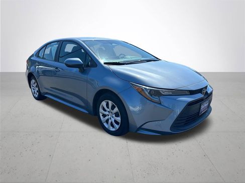 Used 2024 Toyota Corolla LE FWD image 5