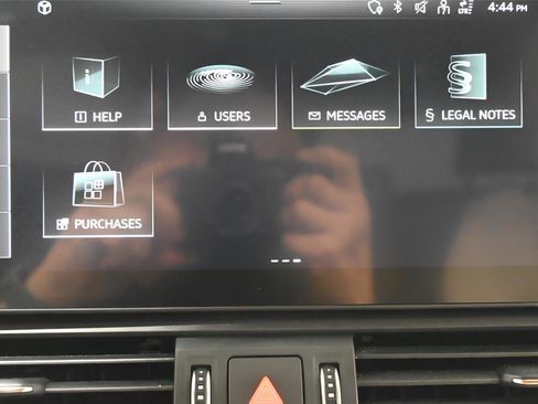 Used 2022 Audi Q5 e Premium image 25