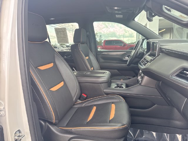 Used 2023 GMC Yukon AT4 w/ AT4 Premium Plus Package AWD/4WD image 29