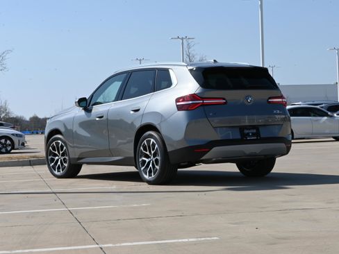 New 2026 BMW X3 xDrive30 w/ Premium Package image 2