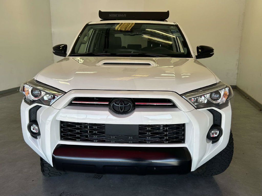 Used 2021 Toyota 4Runner Venture w/ Moonroof Package AWD/4WD image 7