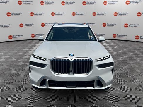 Used 2025 BMW X7 xDrive40i w/ Executive Package AWD/4WD image 8