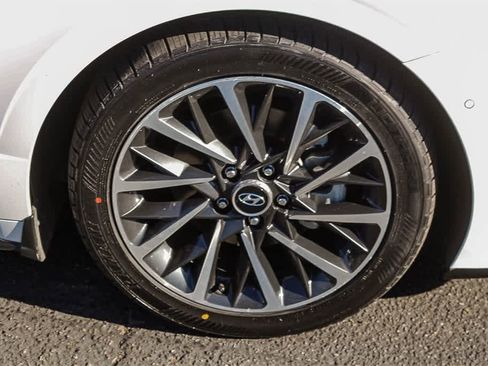 Used 2022 Hyundai Sonata Limited image 13