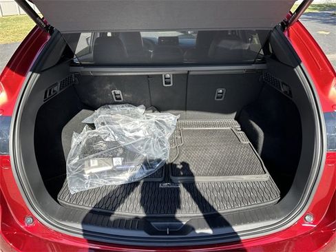 Used 2024 MAZDA CX-5 Signature image 10