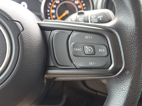 Used 2023 Jeep Wrangler Unlimited Sport AWD/4WD image 30