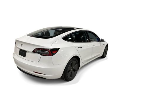 Certified 2023 Tesla Model 3 Standard Range RWD image 6
