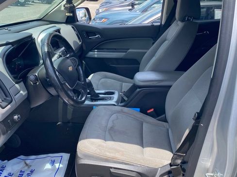 Used 2019 Chevrolet Colorado LT RWD image 5