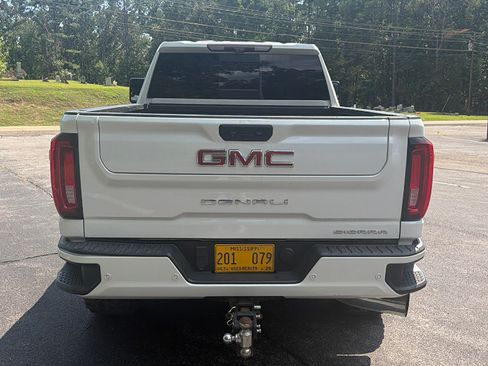 Used 2020 GMC Sierra 2500 Denali w/ Denali Ultimate Package AWD/4WD image 3