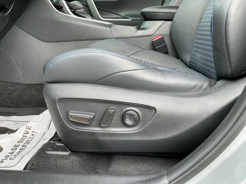 Used 2021 Toyota RAV4 XSE w/ XSE Grade Weather Package AWD/4WD image 14
