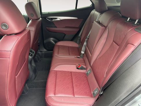 Used 2025 Buick Envision Sport Touring AWD/4WD image 24