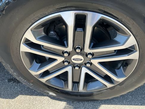 Certified 2022 Ford F150 XL w/ STX Appearance Package image 10