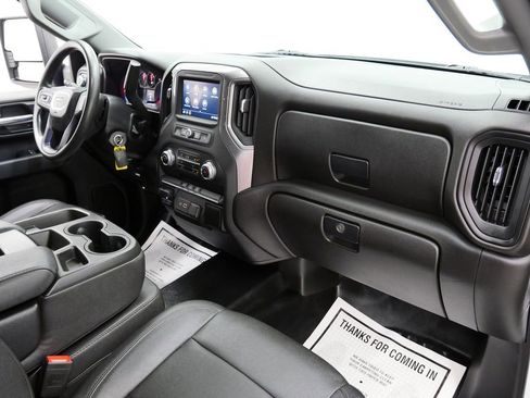 Used 2023 GMC Sierra 2500 Pro w/ Convenience Package AWD/4WD image 17