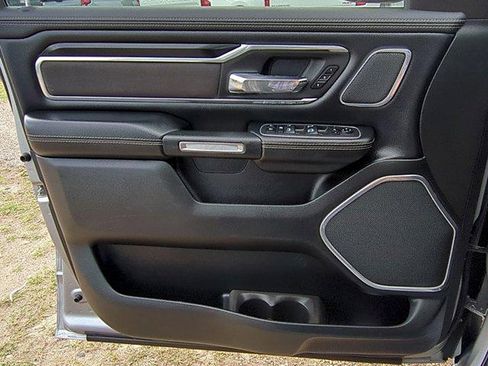Used 2022 RAM 1500 Laramie image 23