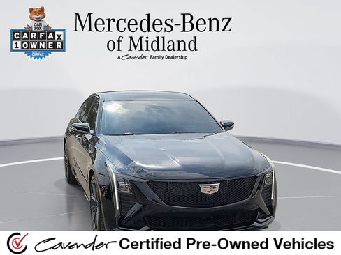 Used 2026 Cadillac CT5 V RWD image 1