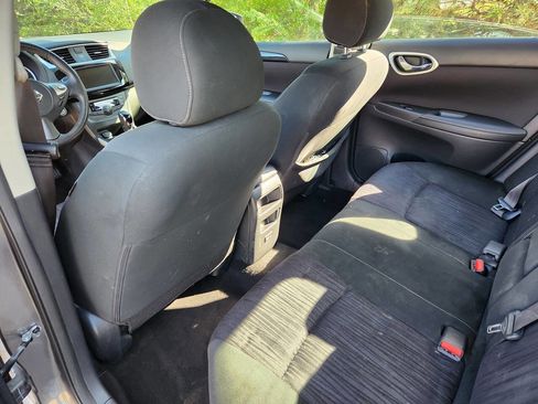 Used 2019 Nissan Sentra SV image 13