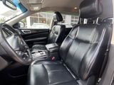 Used 2015 Nissan Pathfinder SL w/ SL Tech Package image 3