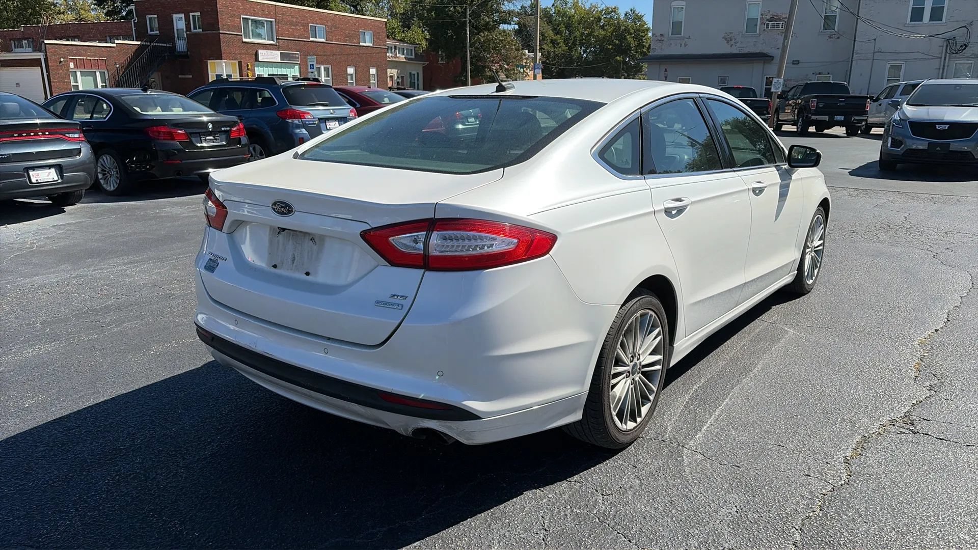 Used 2015 Ford Fusion SE w/ Equipment Group 202A FWD image 5