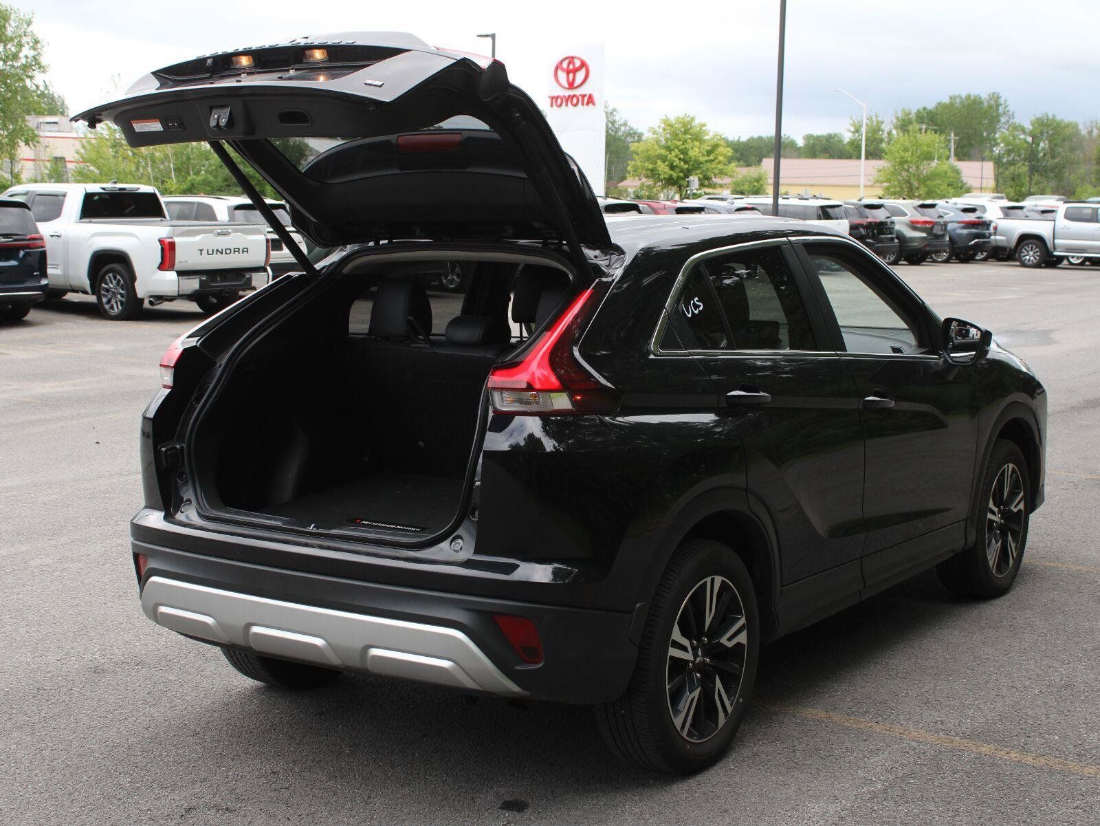 Used 2026 Mitsubishi Eclipse Cross SE AWD/4WD image 7