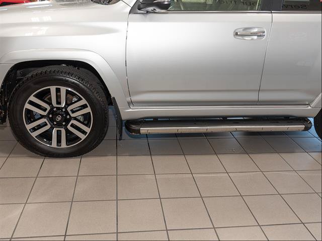 Used 2024 Toyota 4Runner Limited AWD/4WD image 5