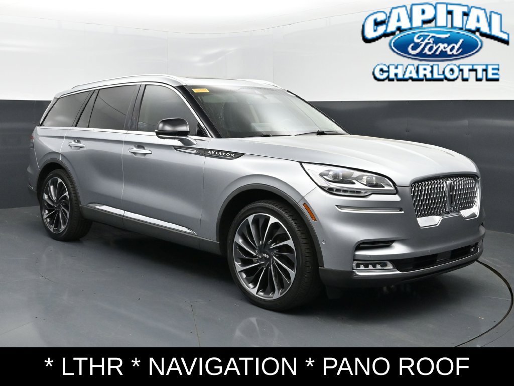 Used 2023 Lincoln Aviator Reserve w/ Equipment Group 201A RWD image 4
