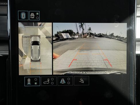 Used 2025 GMC Acadia Elevation image 39